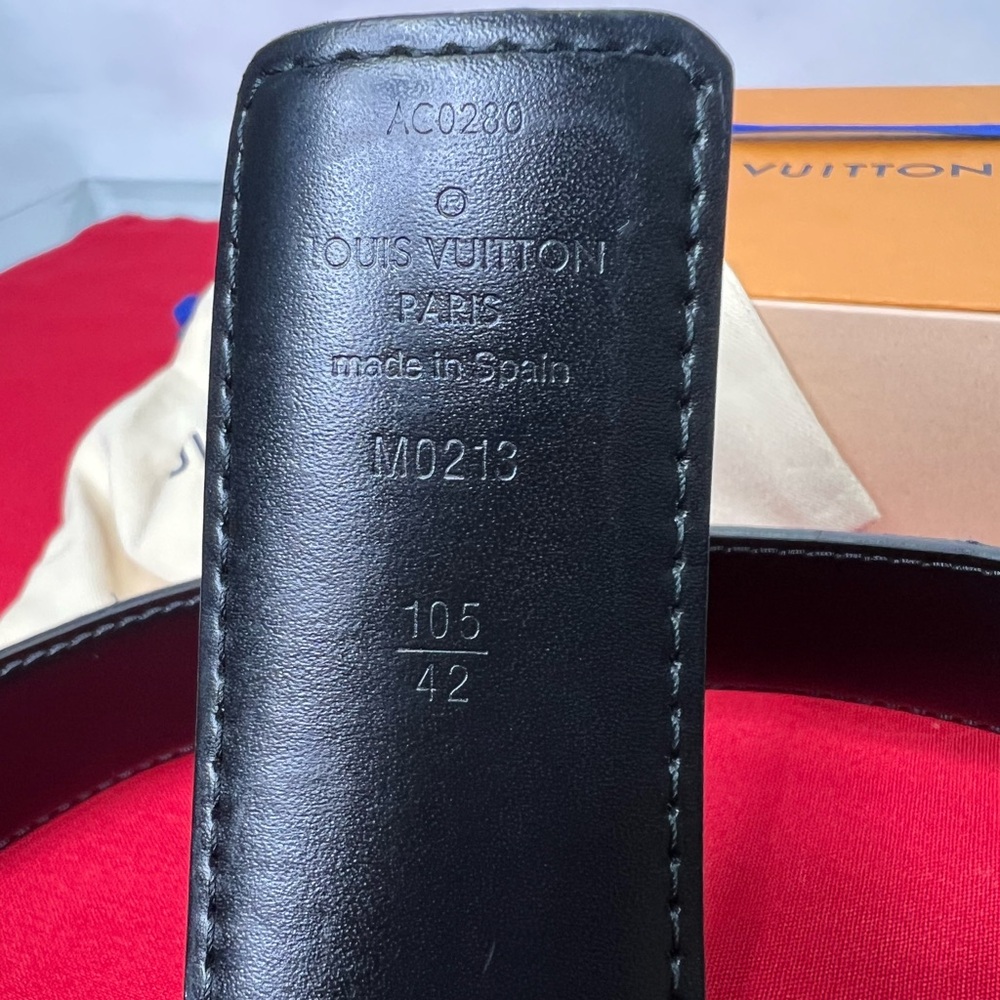 Louis Vuitton Black Leather Damier Gray Belt Initiales LV - Picture 7 of 7